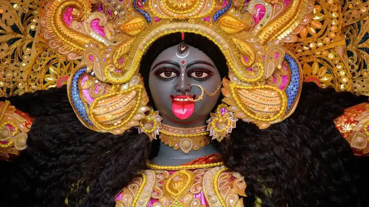 Basistha’s Bibek Path Kali Puja to Dazzle with “What’s Your Rashi?” Theme