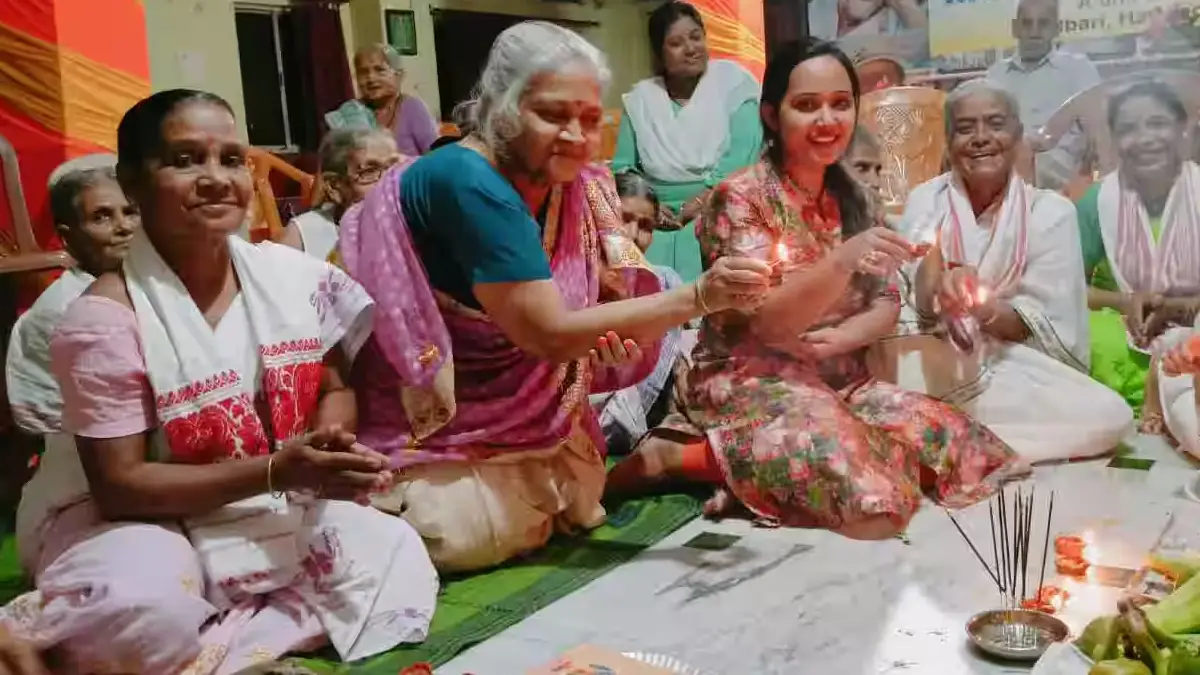 In Guwahati’s Old Age Homes, Bhogali Bihu Brings Back a Sense of Home
