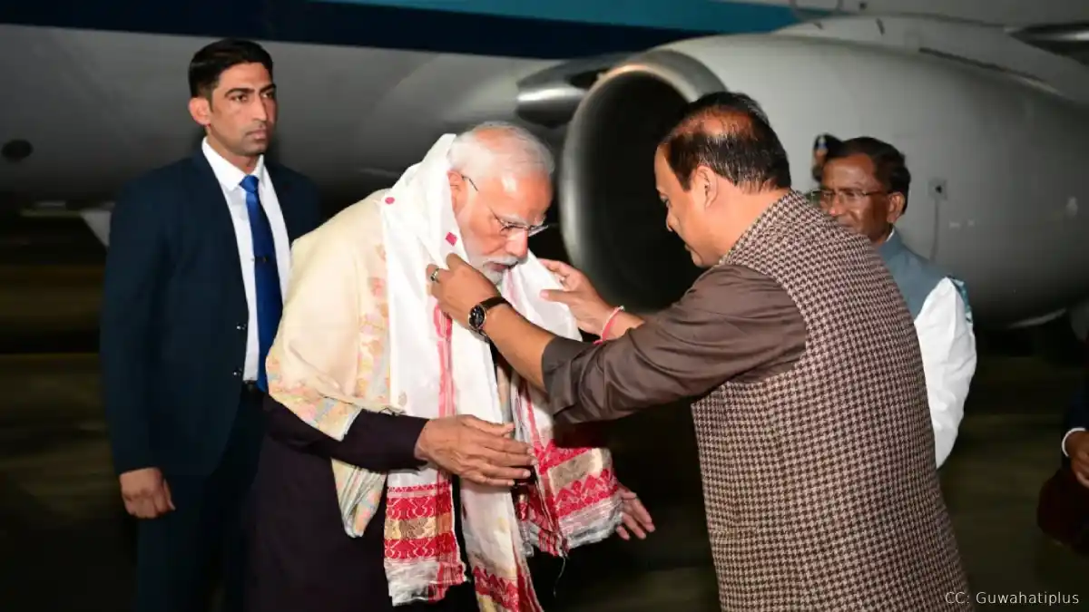 PM Modi Arrives in Guwahati for Bagurumba Dhwou at Sarusajai
