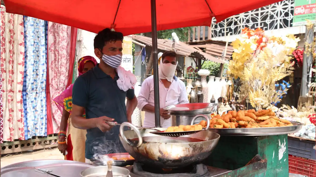 Guwahati’s Footpaths Turning into “Foodpaths”: A Growing Urban Dilemma