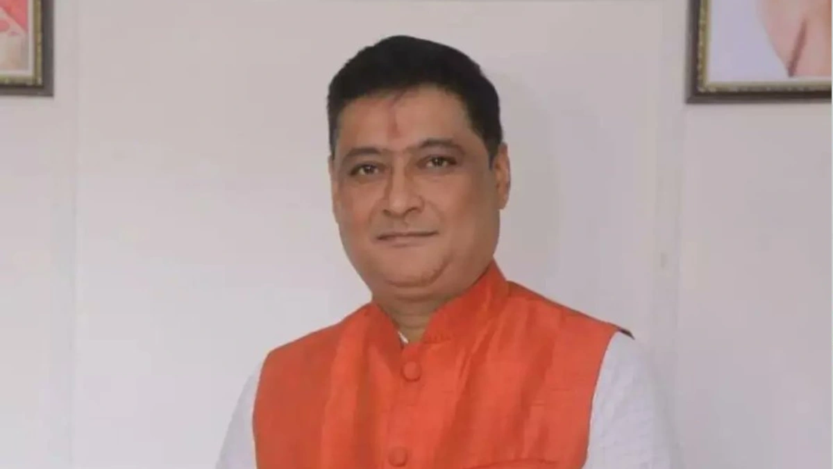 Jayanta Das Files Nomination as Independent from Dispur