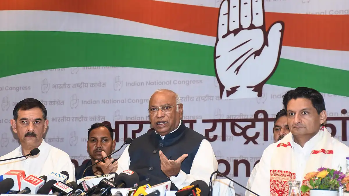 Kharge in Guwahati Claims Opposition Edge in Assam Polls
