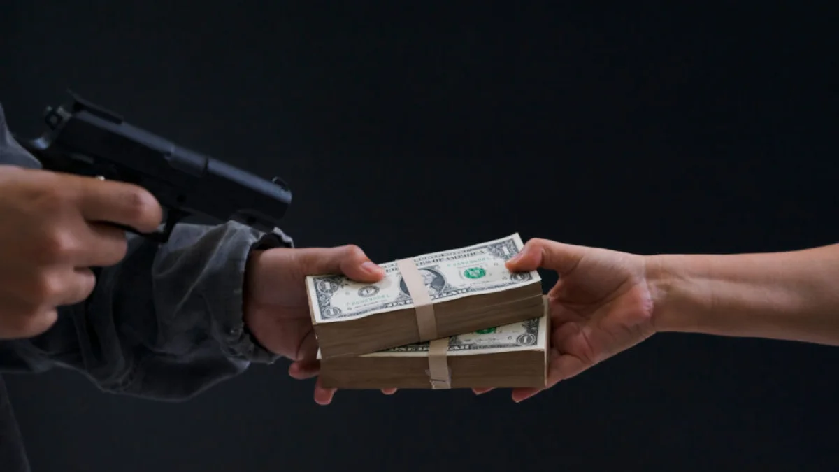 Five Traders Allegedly Robbed of ₹21.85 Lakh Near Radisson Blu on Guwahati Highway Stretch