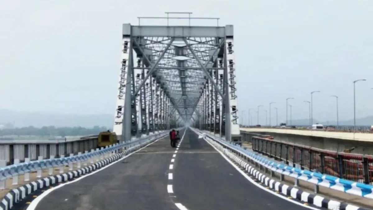 Old Saraighat Bridge to Stay Closed Overnight for Emergency Repairs at Jalukbari End